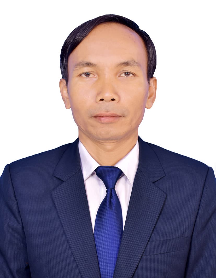 Portrait of Dr. LEK Chumnor