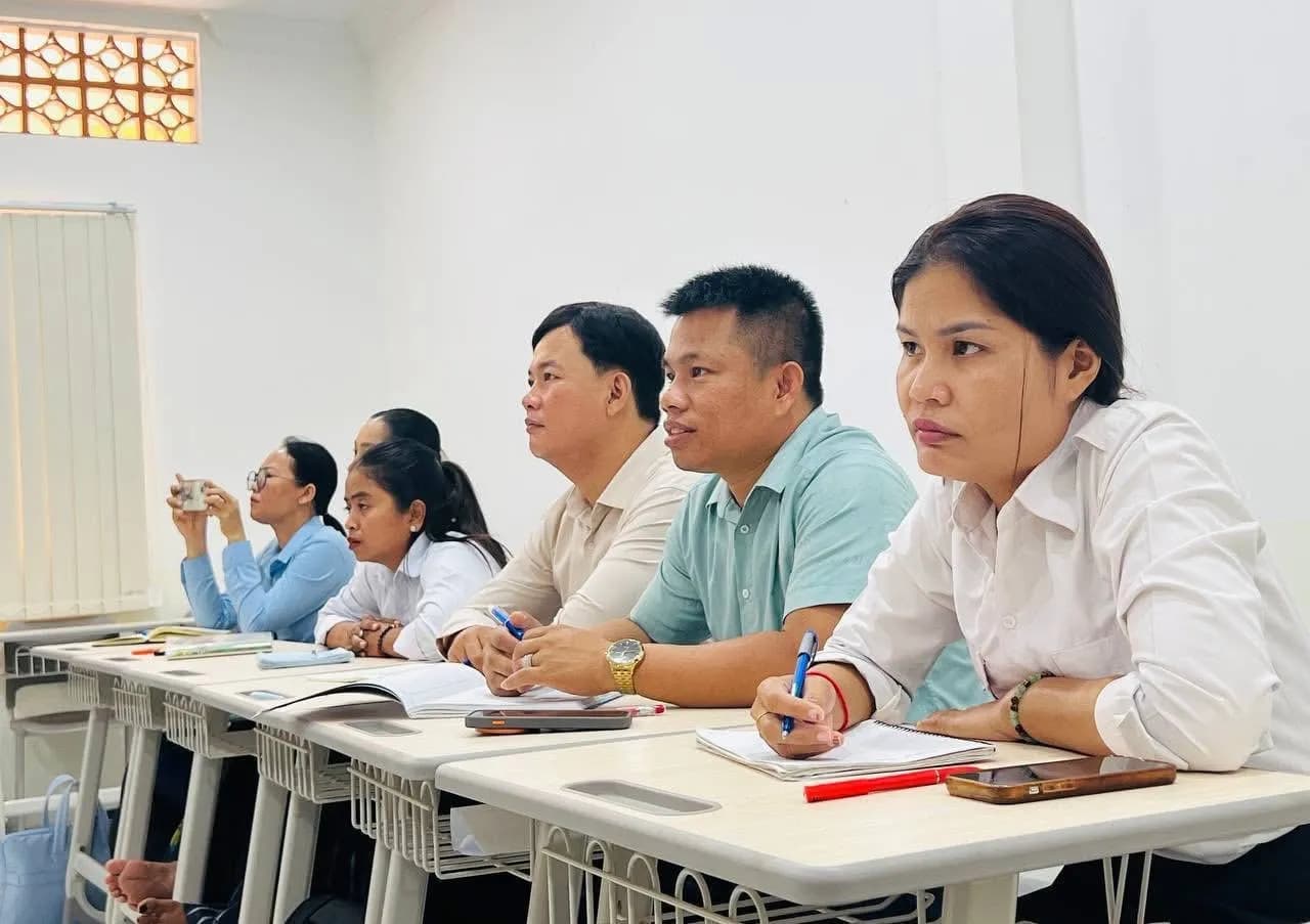 សិក្ខាសាលាស្តីពី «ការសរសេរនិងការបោះពុម្ពអត្ថបទស្រាវជ្រាវ» – photo 4